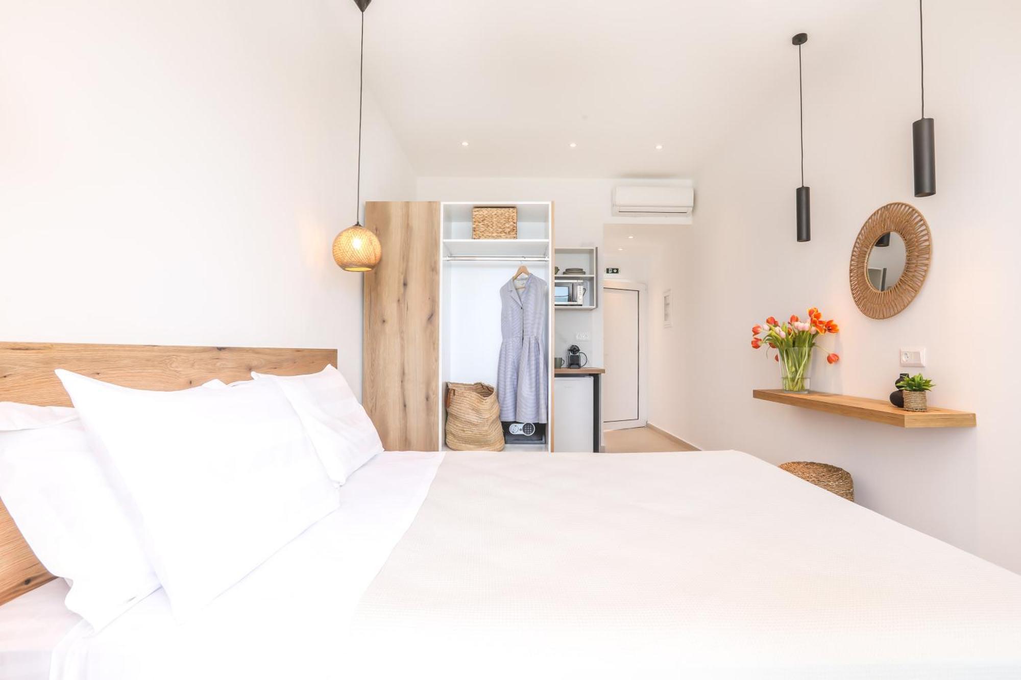 Magdachris Luxury Rooms Agios Georgios Pagon Exterior foto