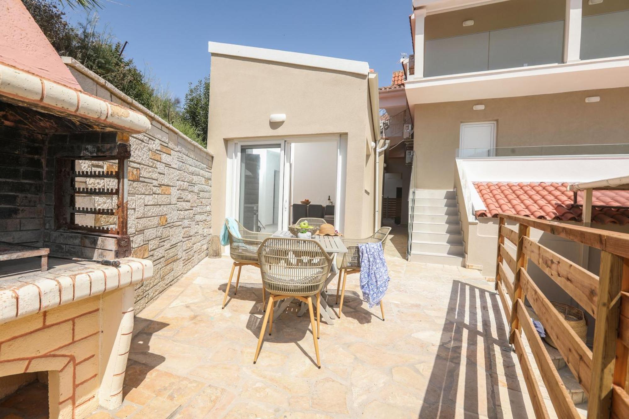 Magdachris Luxury Rooms Agios Georgios Pagon Exterior foto