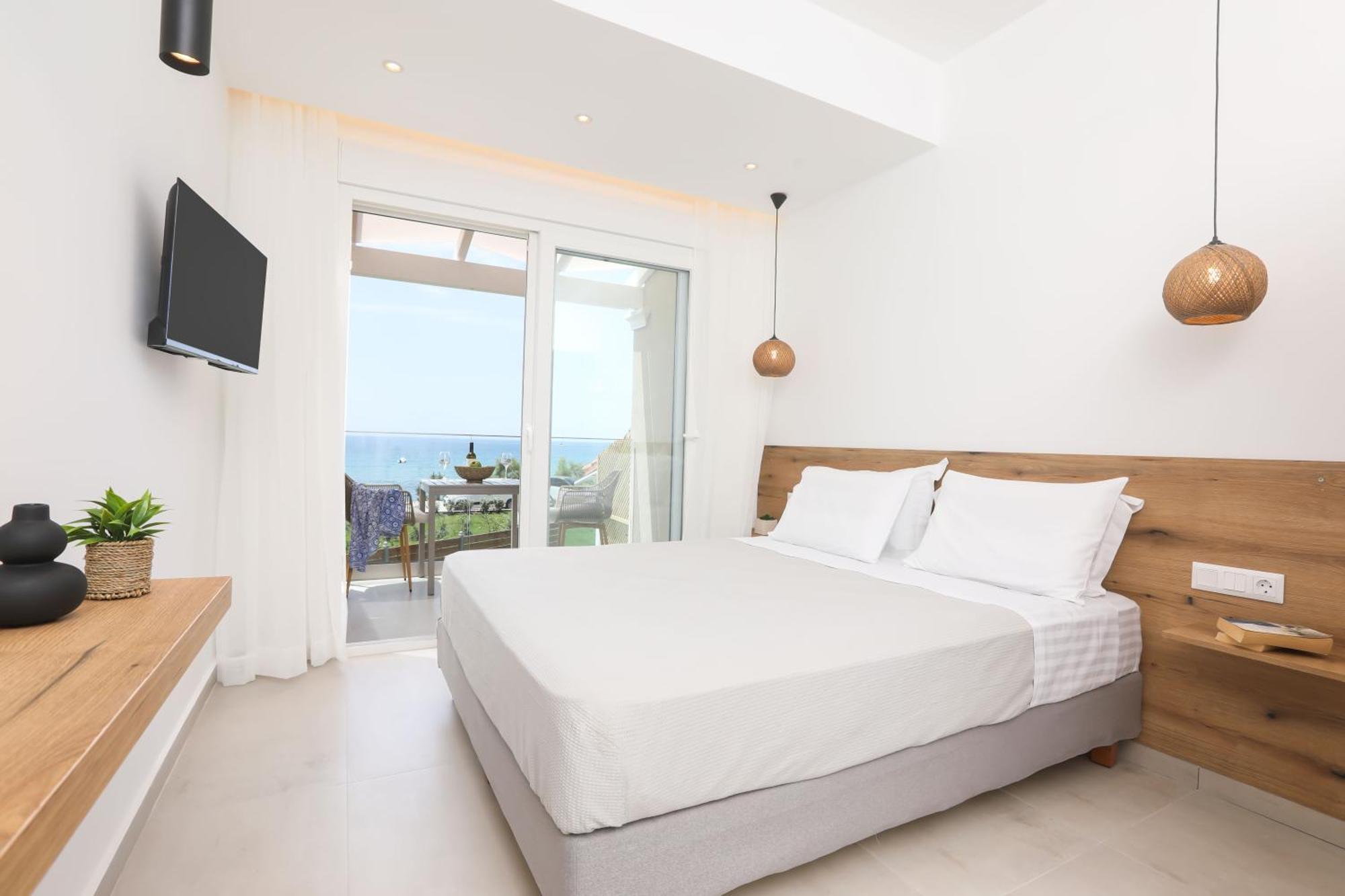 Magdachris Luxury Rooms Agios Georgios Pagon Exterior foto