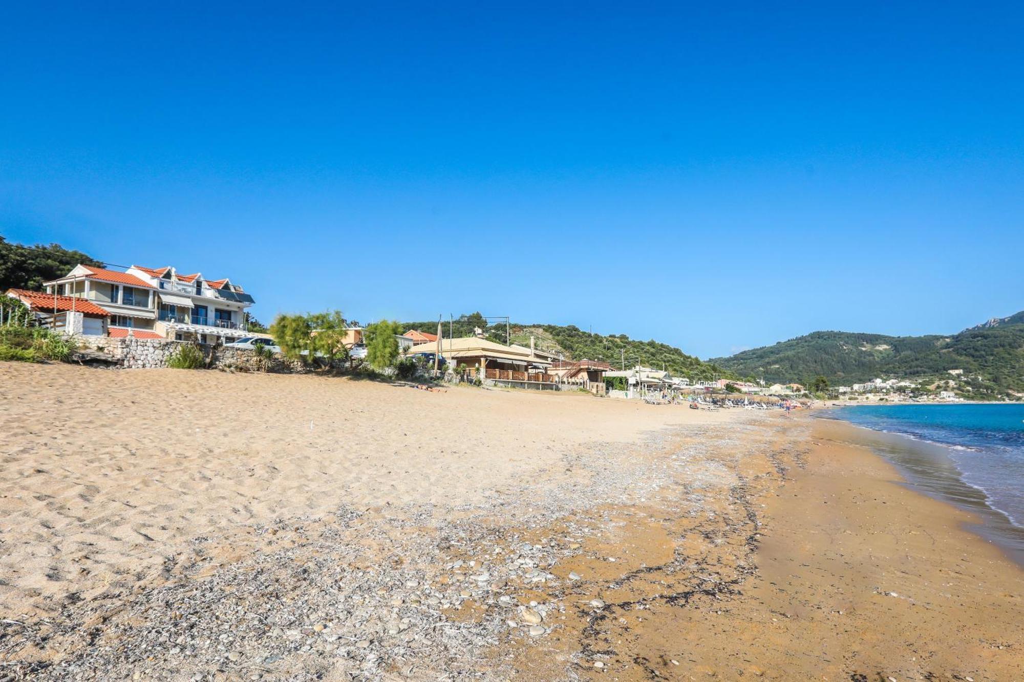 Magdachris Luxury Rooms Agios Georgios Pagon Exterior foto